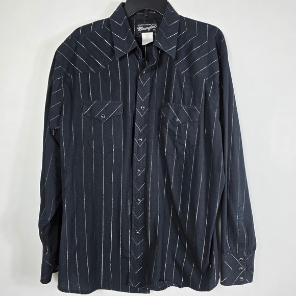 Wrangler Other - Wrangler Mens Black Metallic Stripe Western XL Shirt Western